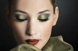 Зеленый смоки айс, секреты зеленого макияжа